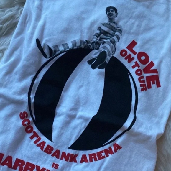 Harry Styles 2022 Toronto Concert Tee - Picture 2 of 3